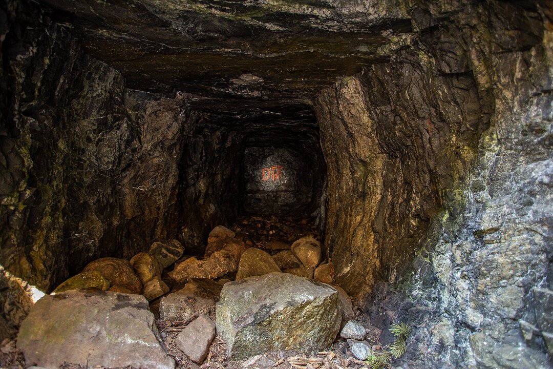 Hållets gruva Nyköping – juni 2019 hole