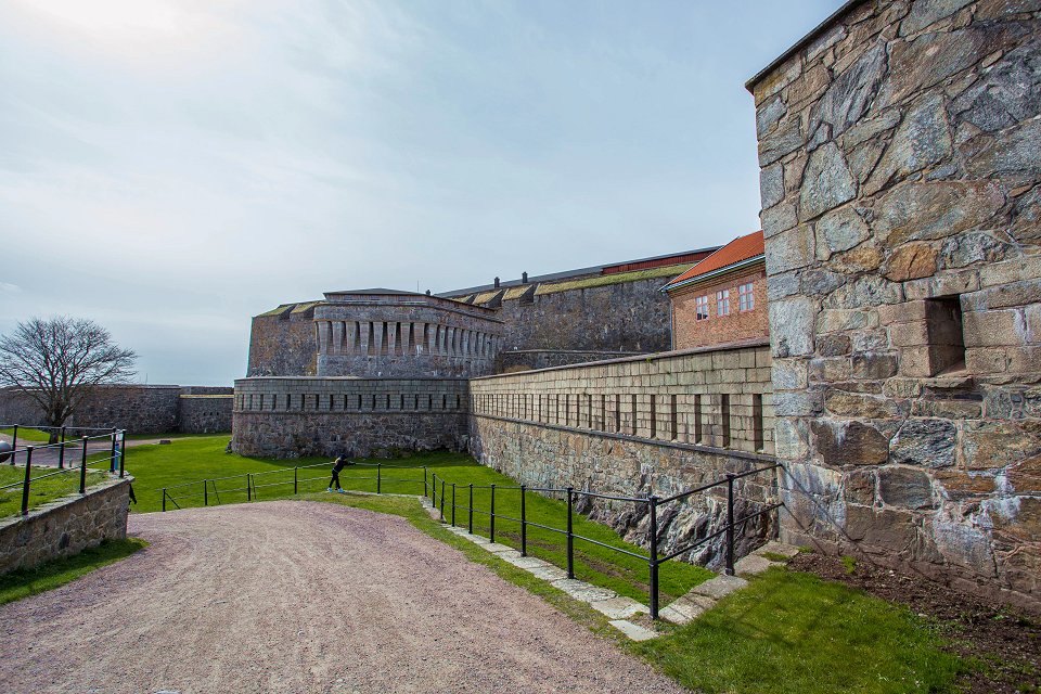 Carlstens fästning Marstrand - april 2017 yttre borg garden