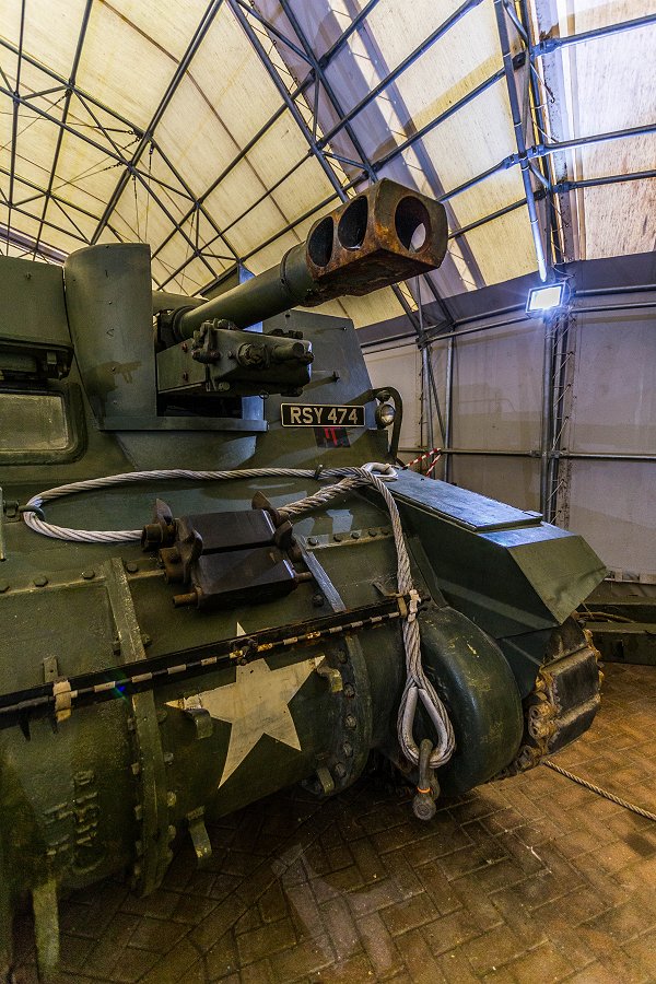 Fort Nelson - december 2015 tank