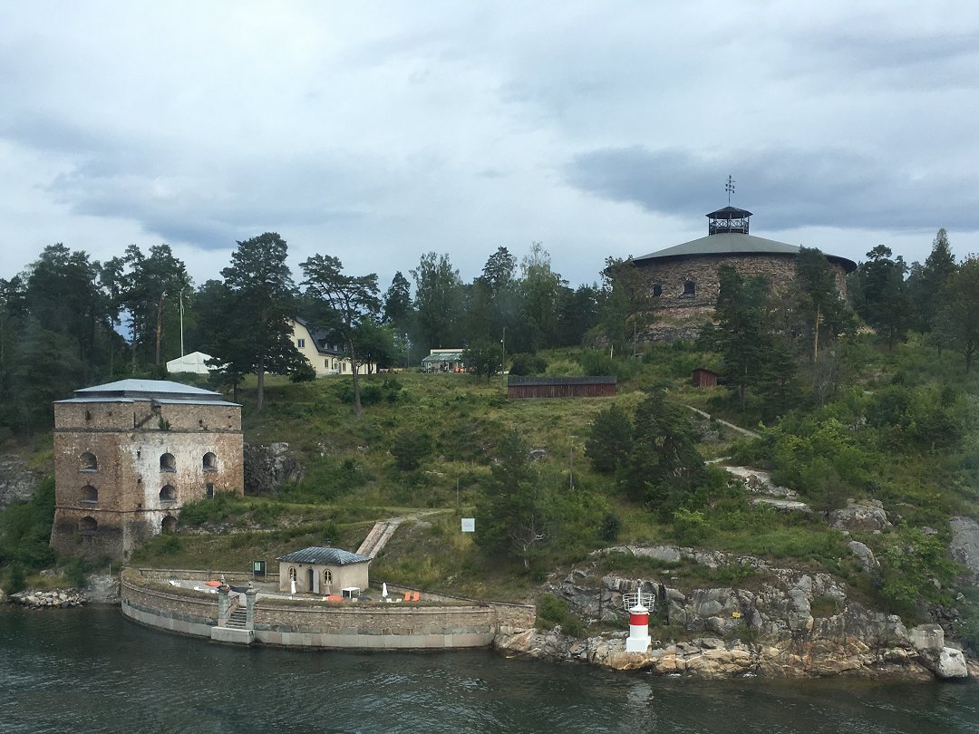 Fredriksborgs fästning, Värmdö - december 2020 fortet fran sjon