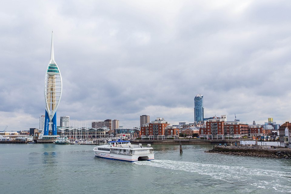 Portsmouth England - april 2018 portsmouth spinaker tower