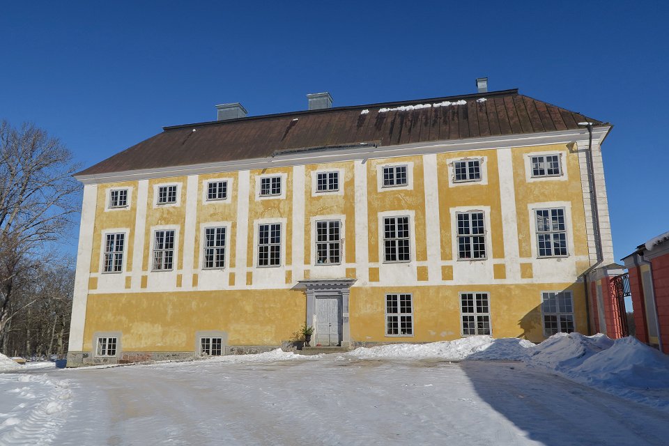 Ekolsunds slott - mars 2018 det gula slottet