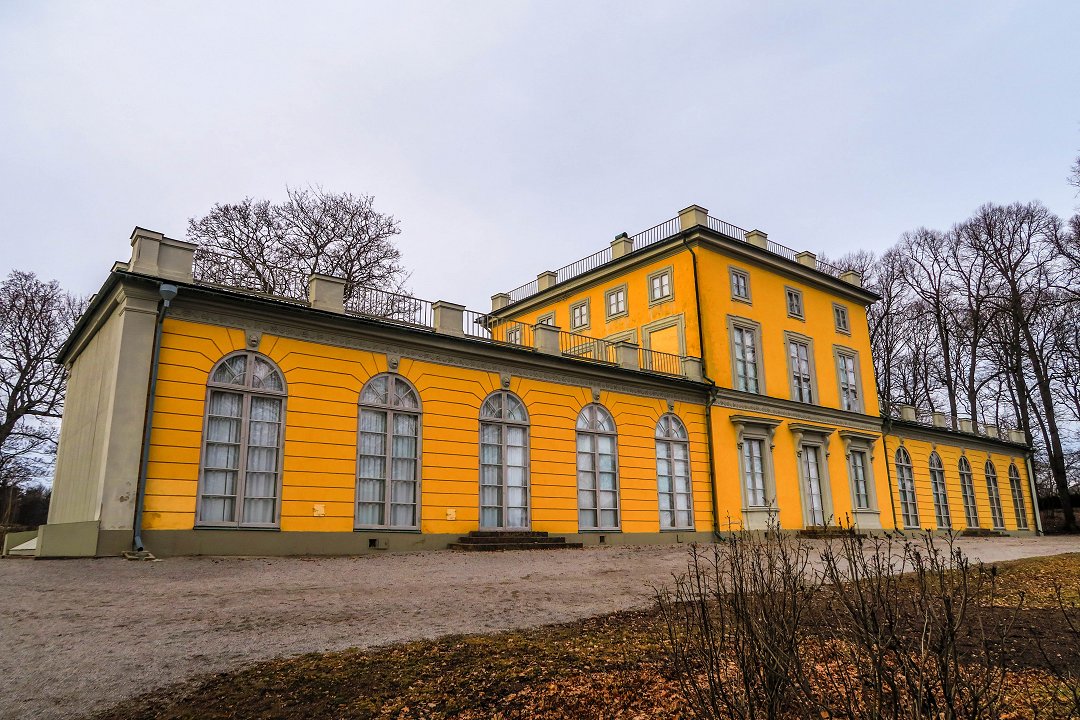 Gustav III:s paviljong, Haga - februari 2019 orange