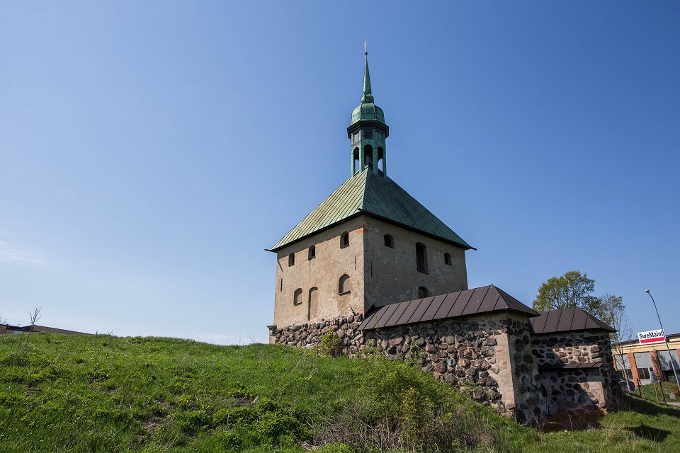 Johannisborgs slottsruin - maj 2018 slottet som ett torn