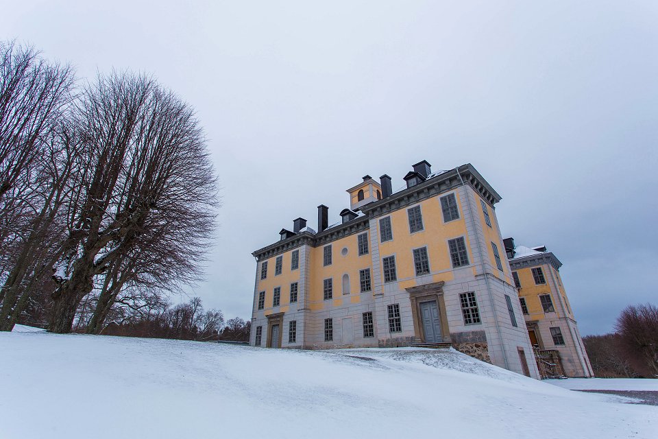 Mälsåkers slott Selaön - februari 2018 slottet vid malaren