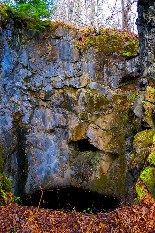 Blå Grottan Klackberg Norberg - november 2017 berget skrattar