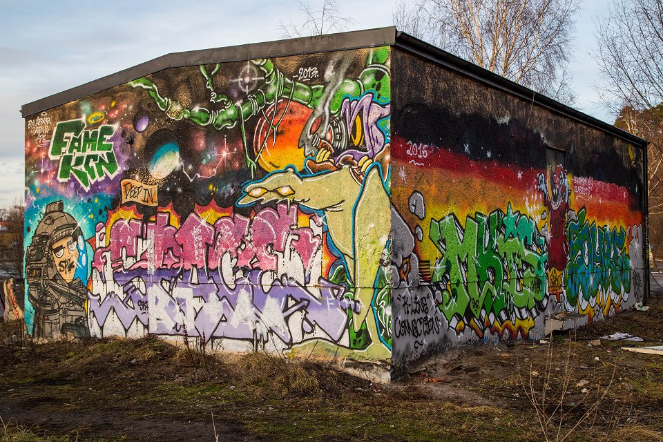 Bromsten - januari 2017 graffiti hus