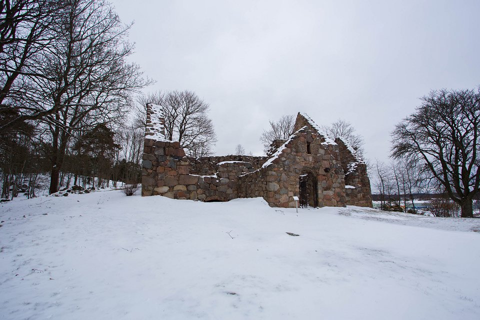 Kärnbo kyrkoruin Mariefred - februari 2018 ruinen kyrkan mariefred