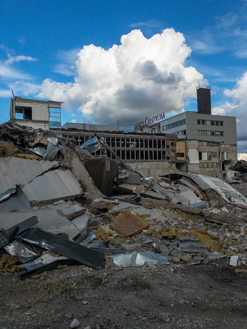 Veddesta Centrum - september 2020 rubble